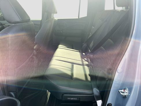 Used 2025 Honda Ridgeline TrailSport image 25