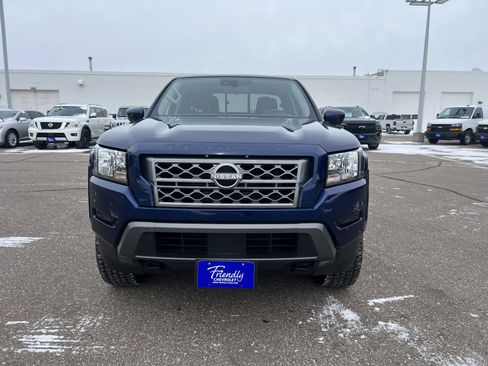 Used 2022 Nissan Frontier SV w/ Technology Package image 3