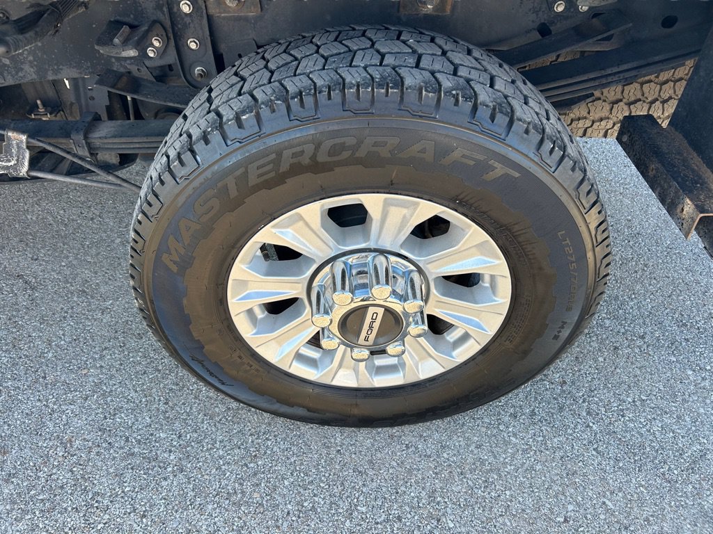 Used 2022 Ford F250 XLT w/ XLT Value Package AWD/4WD image 23