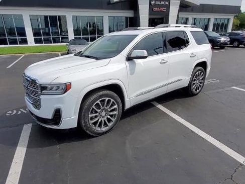 Used 2021 GMC Acadia Denali w/ Denali Technology Package image 40