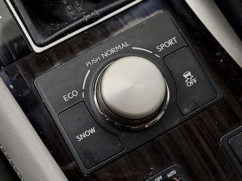 Used 2014 Lexus LS 460 L image 27