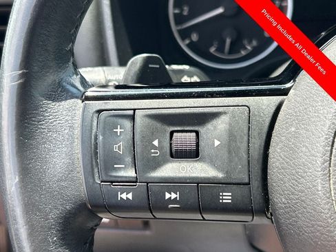Used 2021 Nissan Rogue SV w/ Premium Package FWD image 8