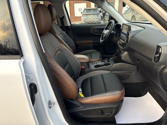 Used 2024 Ford Bronco Sport Outer Banks AWD/4WD image 26
