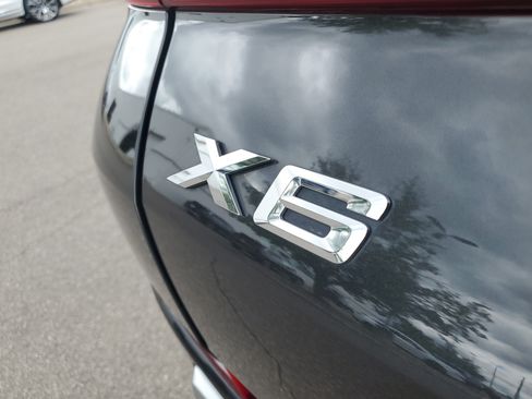 Used 2023 BMW X6 xDrive40i w/ Premium Package AWD/4WD image 33