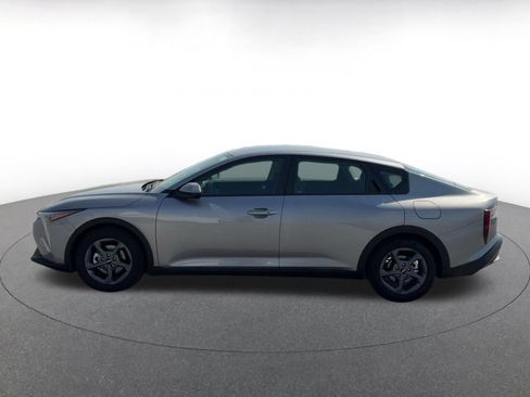 Used 2026 Kia K4 FWD image 8