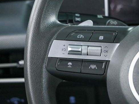 Used 2025 Hyundai Sonata SEL FWD image 13