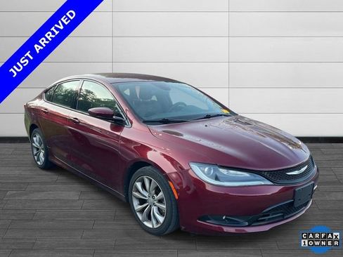 Used 2016 Chrysler 200 S w/ Navigation & Sound Group I AWD/4WD image 1