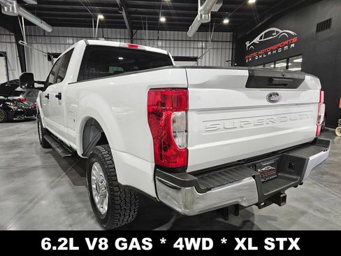 Used 2021 Ford F250 XL w/ STX Appearance Package image 9