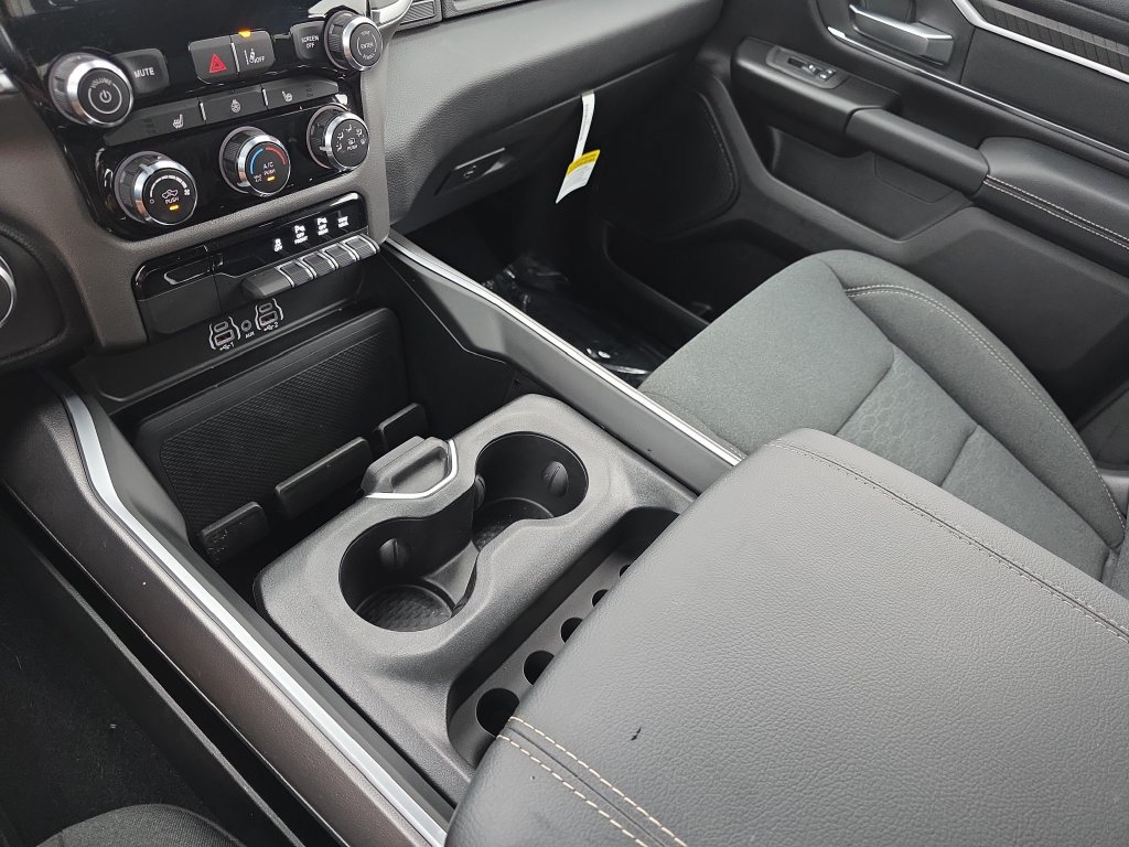 New 2026 RAM 1500 Big Horn w/ Night Edition AWD/4WD image 23
