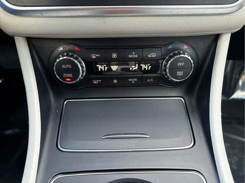 Used 2017 Mercedes-Benz CLA 250 4MATIC image 19