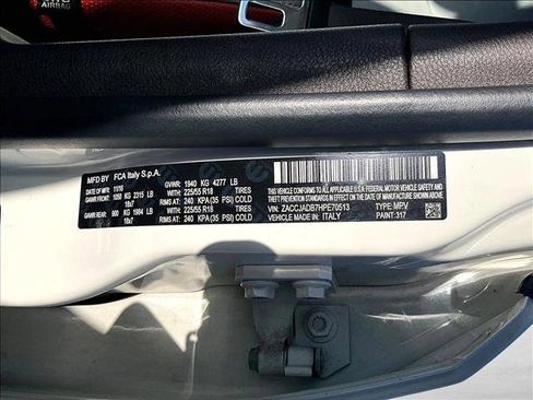 Used 2017 Jeep Renegade Limited image 30