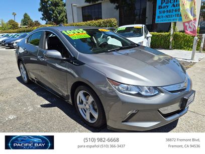 Used 2016 Chevrolet Volt LT w/ Comfort Package