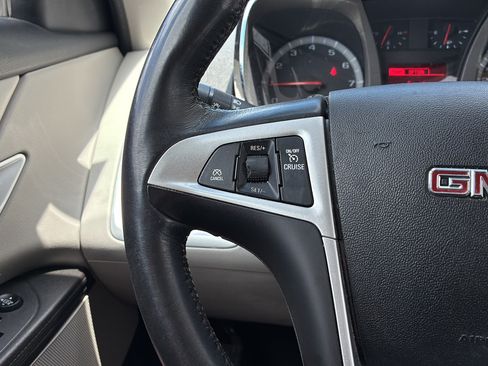 Used 2017 GMC Terrain SLE w/ Driver Alert Package I AWD/4WD image 27