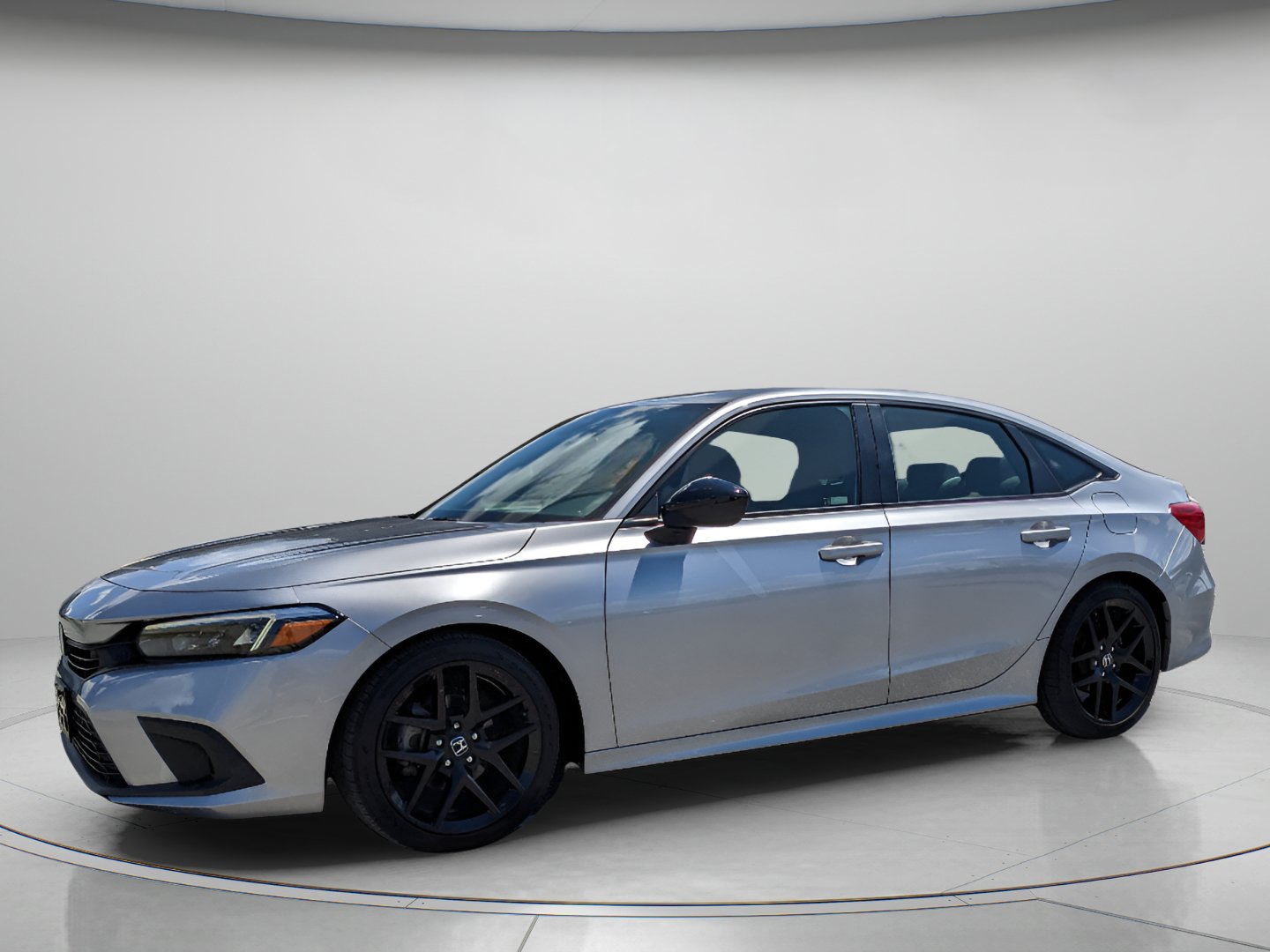 Used 2024 Honda Civic Sport image 2
