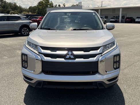 Used 2021 Mitsubishi Outlander Sport ES AWD/4WD image 9