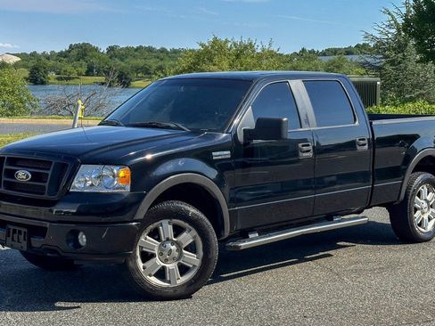 Used 2007 Ford F150 Lariat AWD/4WD image 3