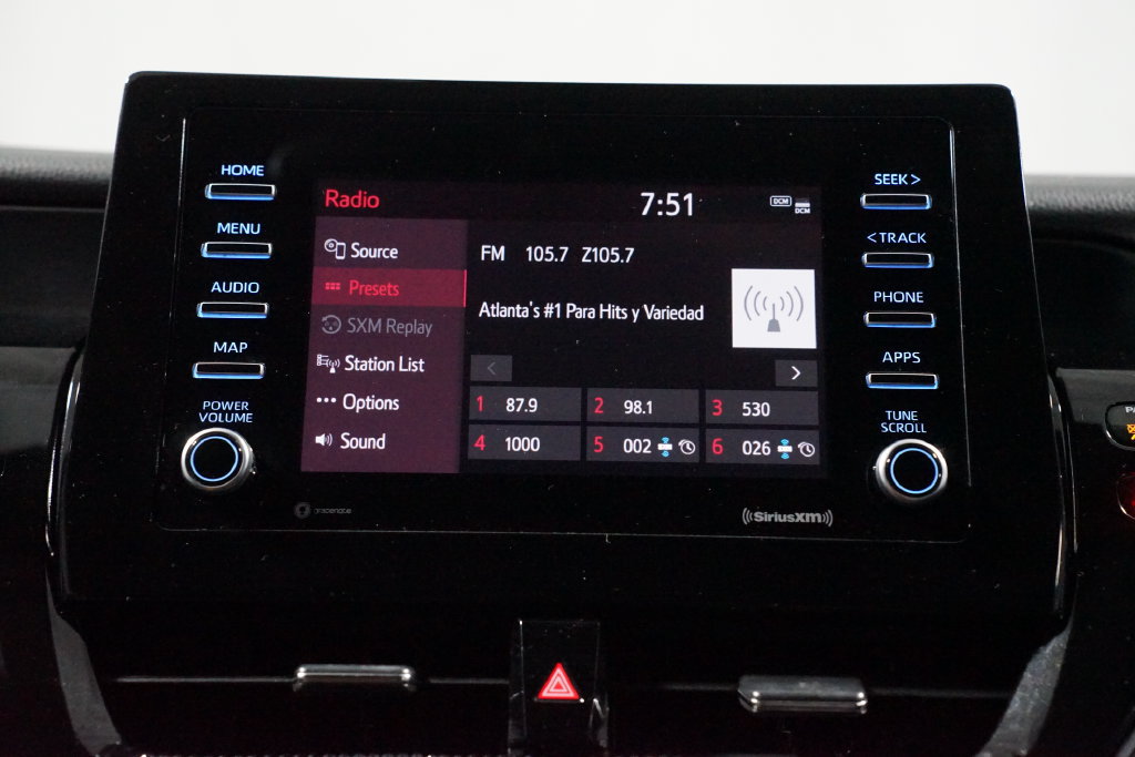 Certified 2022 Toyota Camry SE FWD image 17