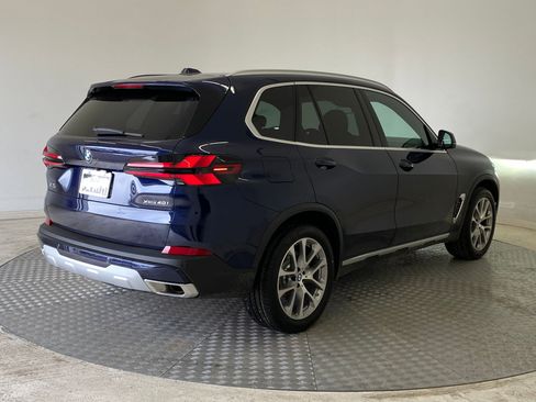 New 2026 BMW X5 xDrive40i w/ Premium Package image 9