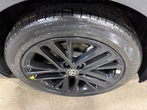 New 2026 Toyota Camry SE image 16