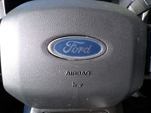 Used 2023 Ford F150 XLT AWD/4WD image 31