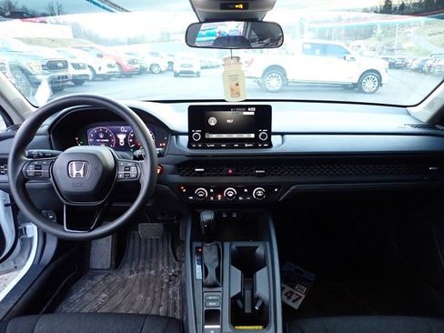 Used 2024 Honda Accord EX image 12