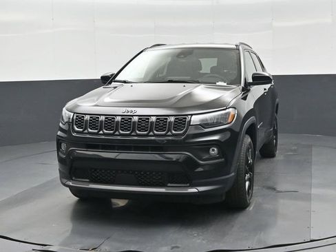 New 2026 Jeep Compass Latitude AWD/4WD image 8