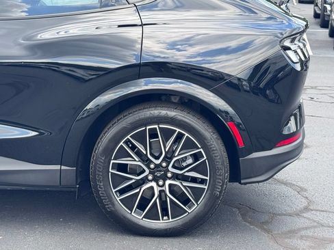 Used 2025 Ford Mustang Mach-E Premium RWD image 41