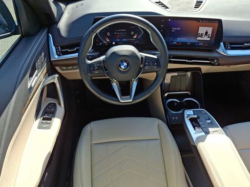 Used 2023 BMW X1 xDrive28i w/ Convenience Package AWD/4WD image 12