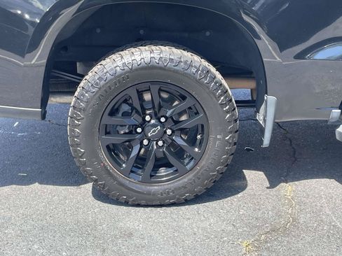 Used 2021 Chevrolet Silverado 1500 RST AWD/4WD image 7