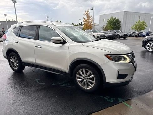 Used 2020 Nissan Rogue S w/ Special Edition Package AWD/4WD image 2