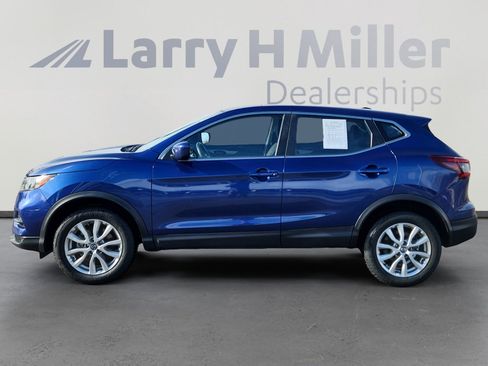 Used 2021 Nissan Rogue Sport S image 3