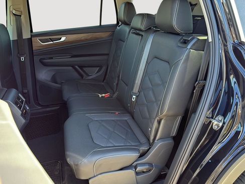 New 2026 Volkswagen Atlas SE image 20