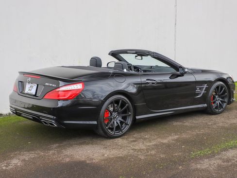 Used 2014 Mercedes-Benz SL 63 AMG image 5