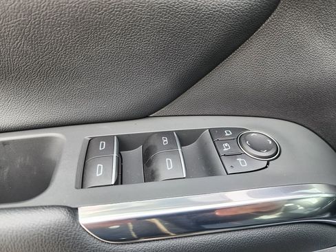 Certified 2025 Chevrolet Traverse RS w/ LPO, Floor Liner Package image 30