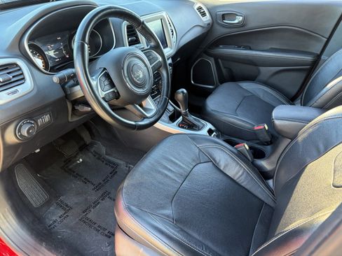 Used 2021 Jeep Compass Latitude AWD/4WD image 17