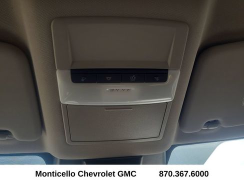 Used 2025 Nissan Rogue S FWD image 23