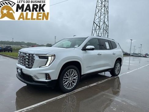 Used 2025 GMC Acadia Denali AWD/4WD image 2