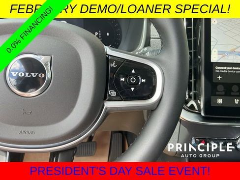 New 2026 Volvo XC90 B5 Core image 19