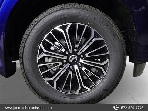 New 2025 Nissan Armada Platinum w/ Convenience Package image 10