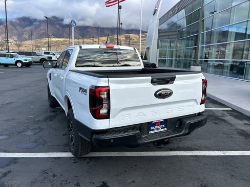 New 2025 Ford Ranger Lariat w/ FX4 Off-Road Package image 11