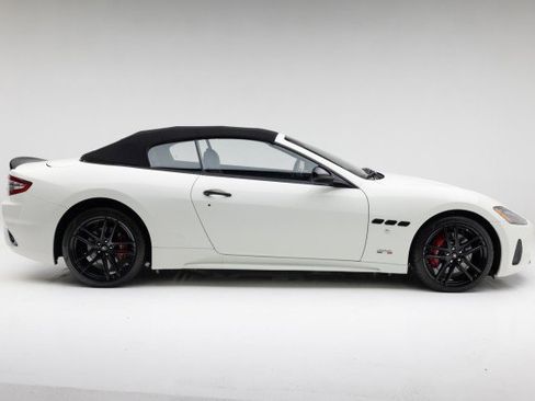Used 2019 Maserati GranTurismo Sport image 31