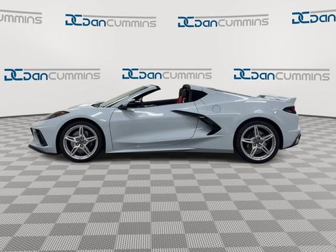 Used 2023 Chevrolet Corvette Stingray Preferred Cpe w/ Z51 Performance Package RWD image 5