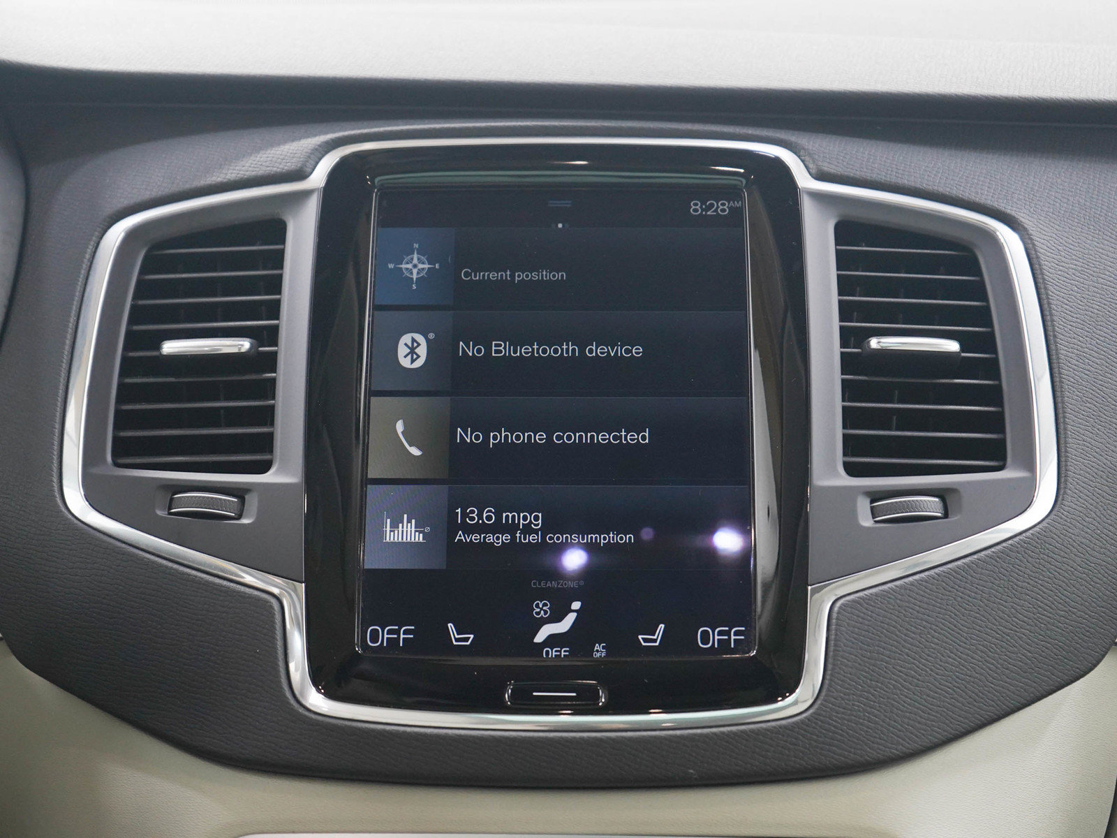 Used 2018 Volvo XC90 T6 Momentum w/ Convenience Package AWD/4WD image 19