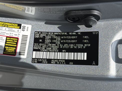 Certified 2022 Toyota Sienna LE FWD image 32
