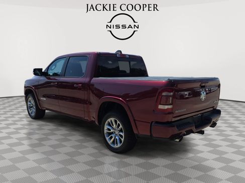 Used 2019 RAM 1500 Laramie AWD/4WD image 7