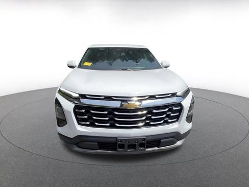 Used 2025 Chevrolet Equinox LT FWD image 5