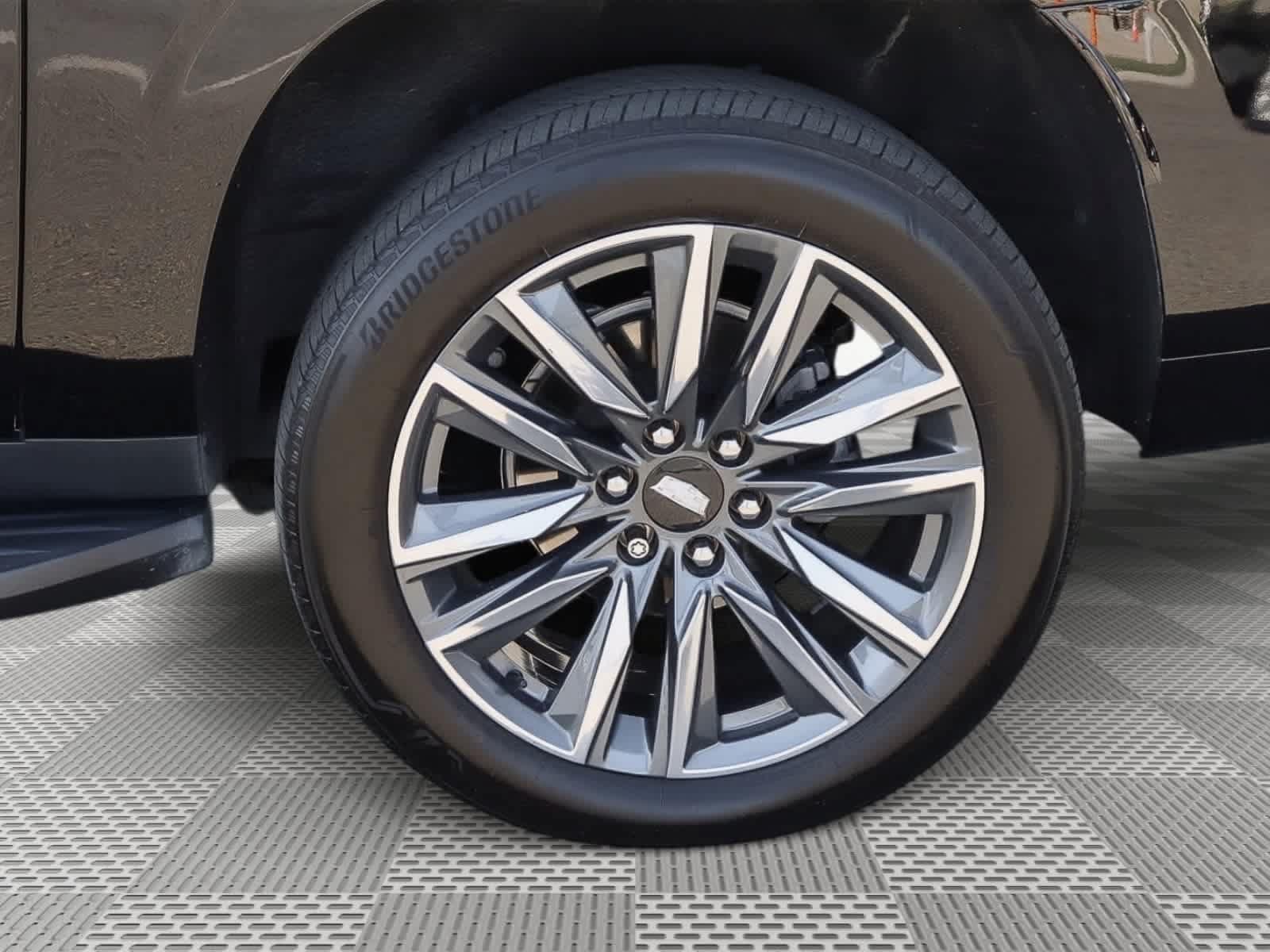 Used 2022 Cadillac Escalade ESV Sport RWD image 13