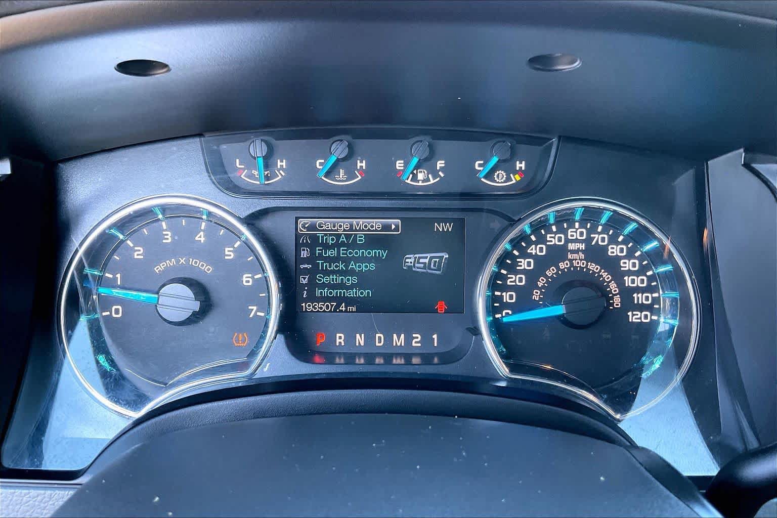 Used 2014 Ford F150 XLT w/ XLT Chrome Package RWD image 21