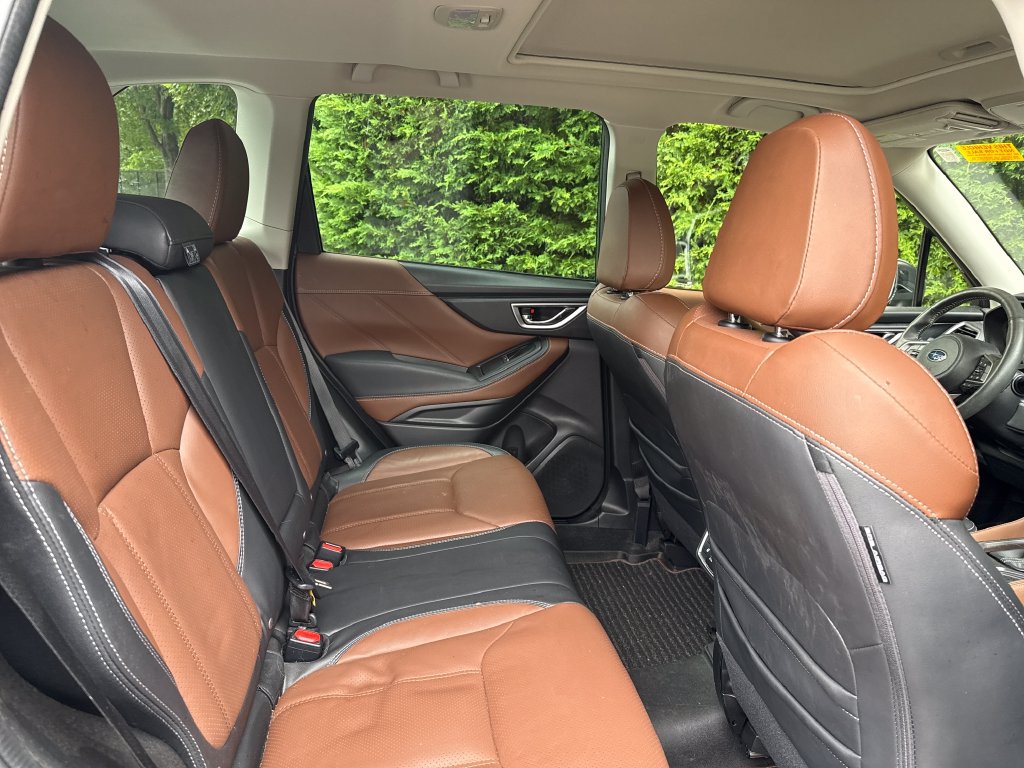 Used 2023 Subaru Forester Touring AWD/4WD image 14