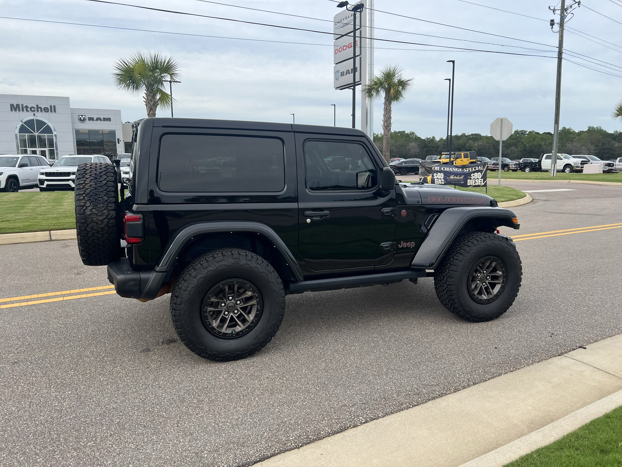 Certified 2024 Jeep Wrangler Rubicon AWD/4WD image 3
